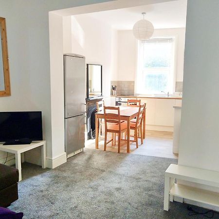 Entire Floor 2 Bedrooms On Westcliff Bournemouth Ngoại thất bức ảnh