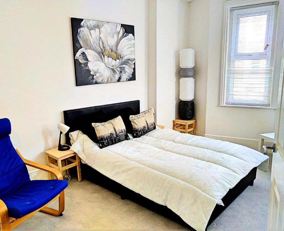 Entire Floor 2 Bedrooms On Westcliff Bournemouth Ngoại thất bức ảnh