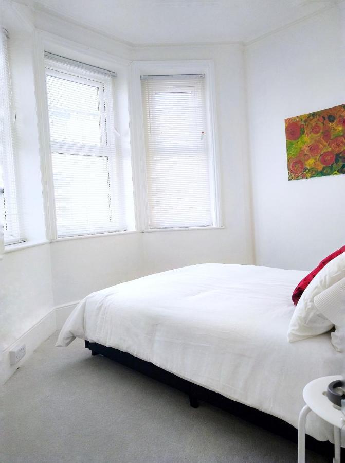 Entire Floor 2 Bedrooms On Westcliff Bournemouth Ngoại thất bức ảnh