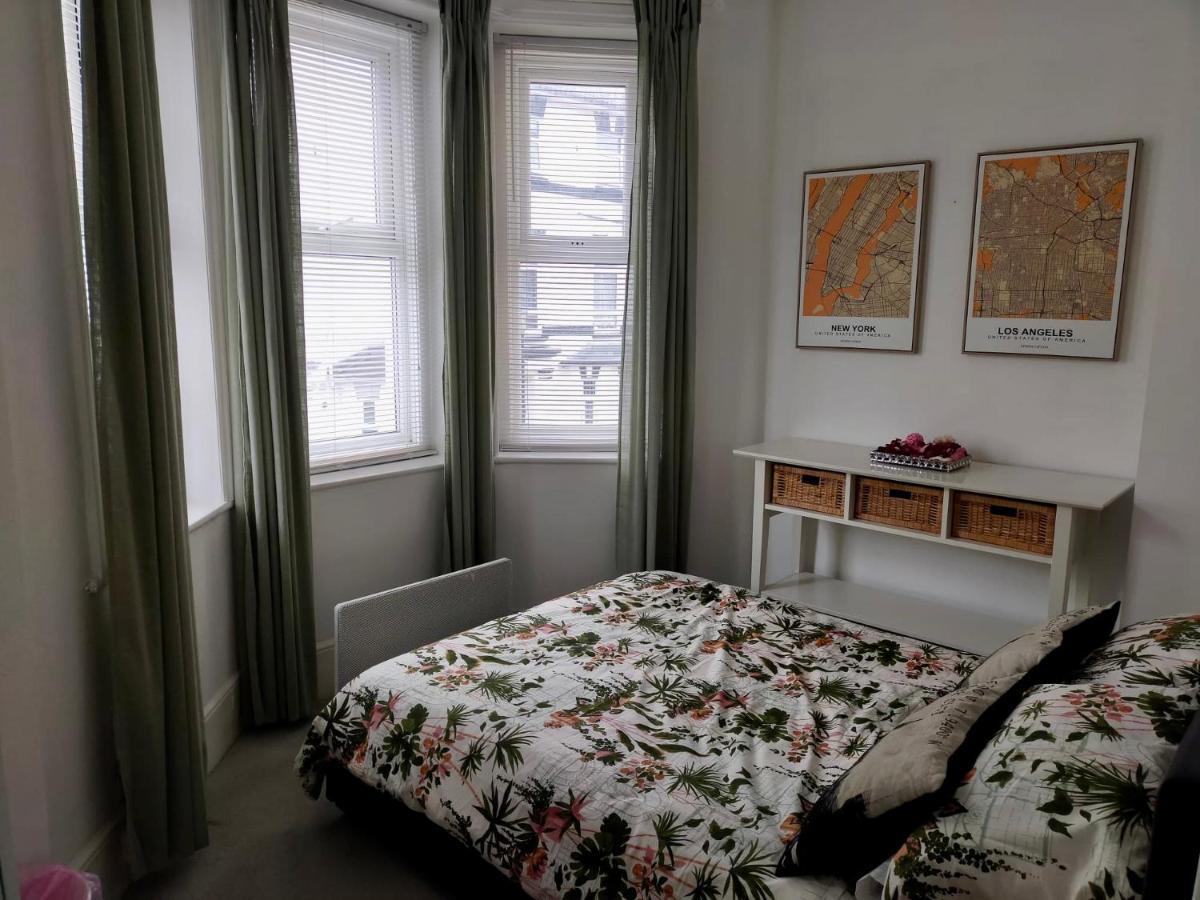 Entire Floor 2 Bedrooms On Westcliff Bournemouth Ngoại thất bức ảnh